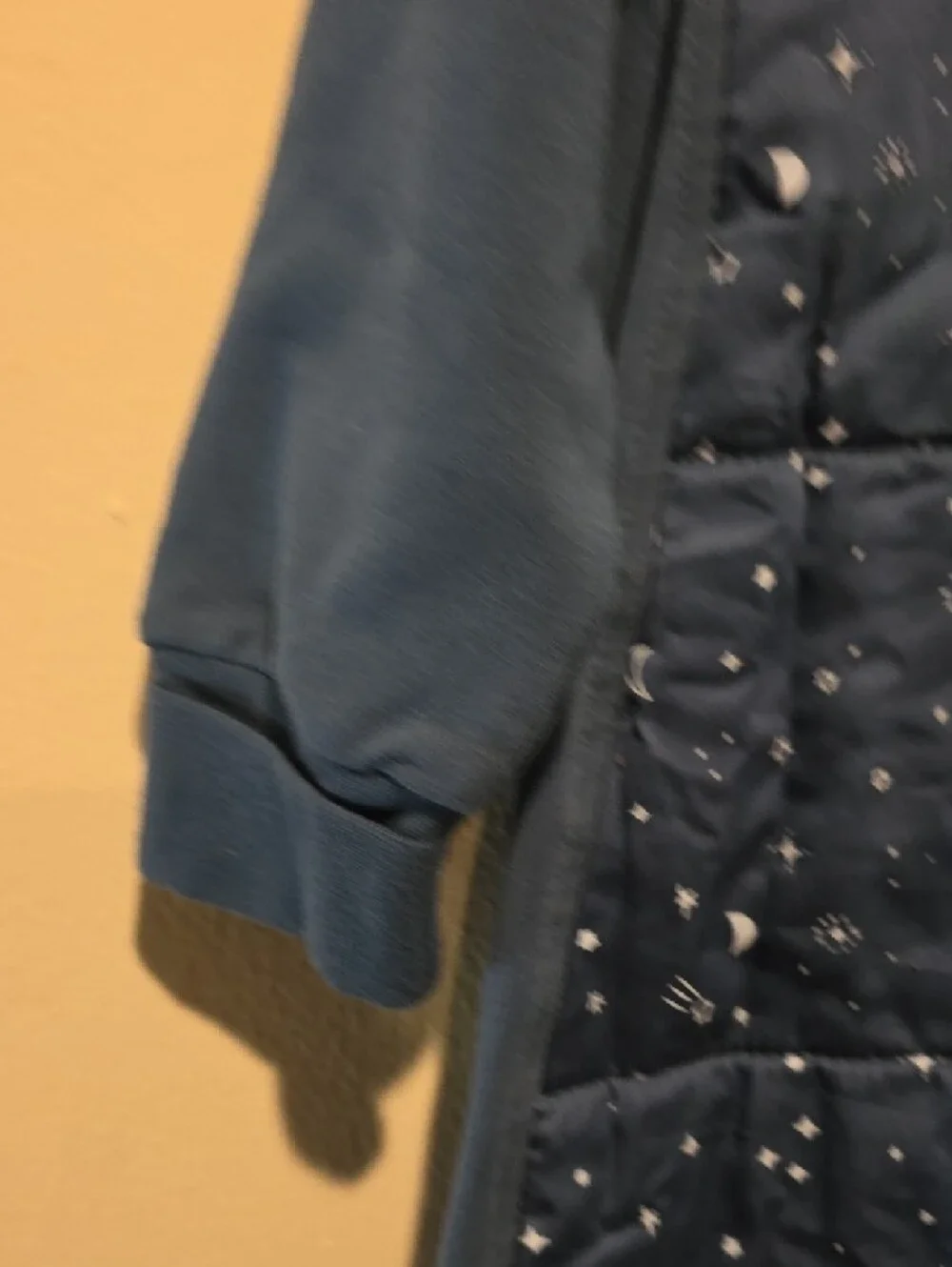 ergo pouch sleep suit